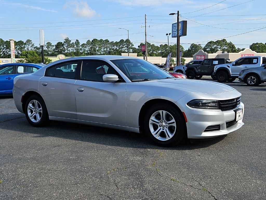 2020 Dodge Charger SXT's photo