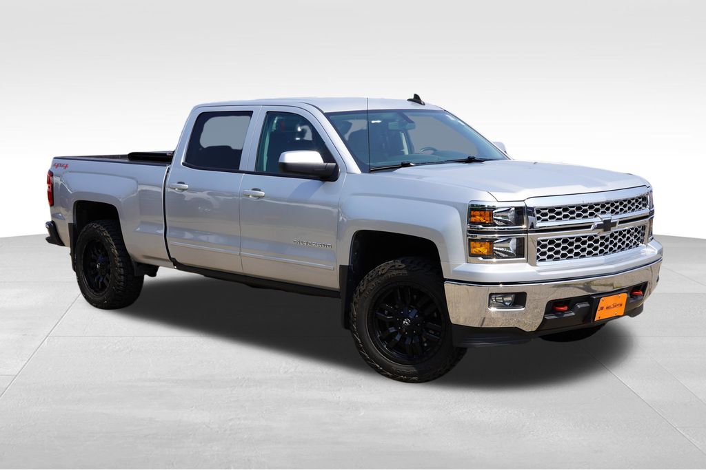 Silver Ice Metallic 2015 Chevrolet Silverado 1500 Pickup Truck Four-Wheel Drive 6-Speed Automatic Overdrive