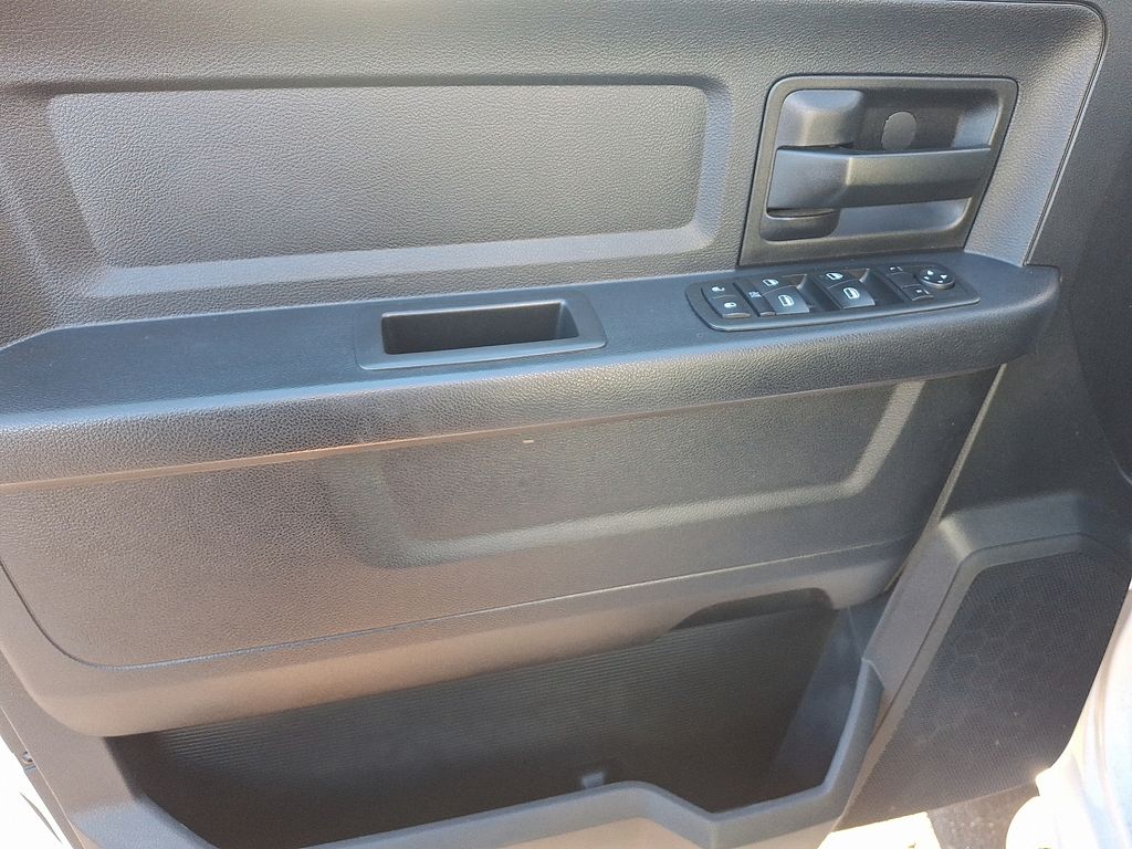 Thumbnail: 2014 RAM 2500 - 13