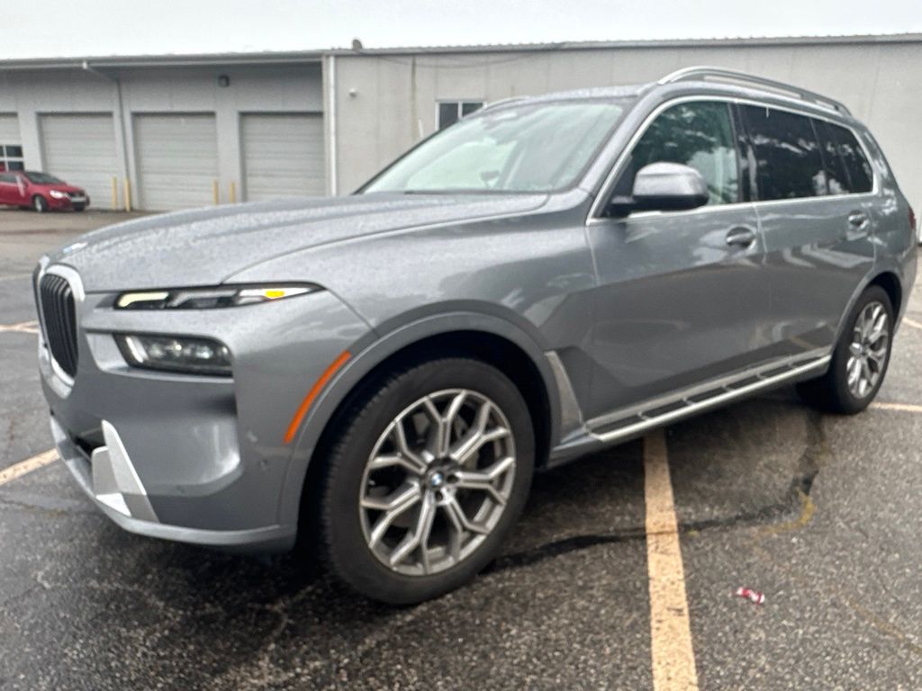 2025 Gray Metallic BMW X7 xDrive40i AWD SUV