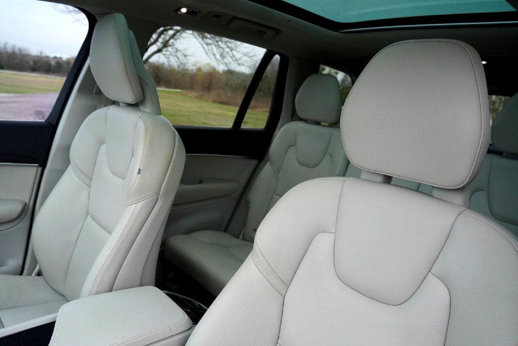 Used Car 2020 Volvo Xc90  T5 Momentum For Sale Under $20,000 In Taylor, Texas