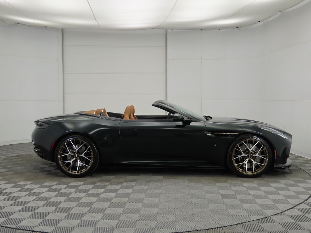 Thumbnail: 2026 Aston Martin DB12 - 4