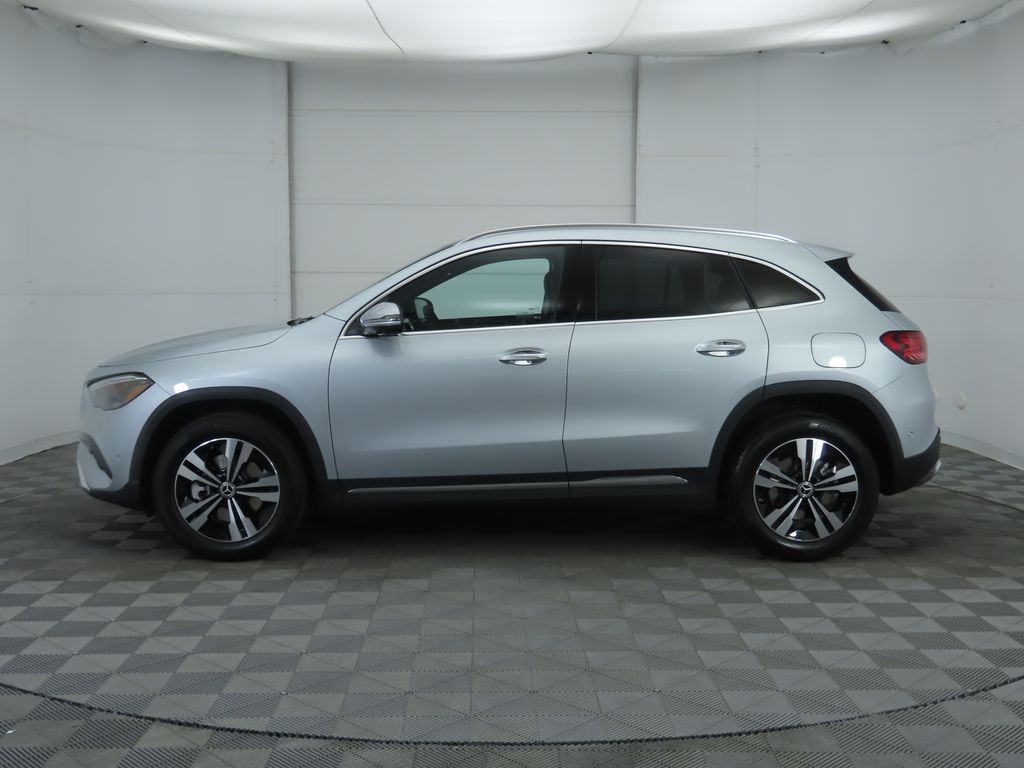 Thumbnail: 2026 Mercedes-Benz GLA - 8