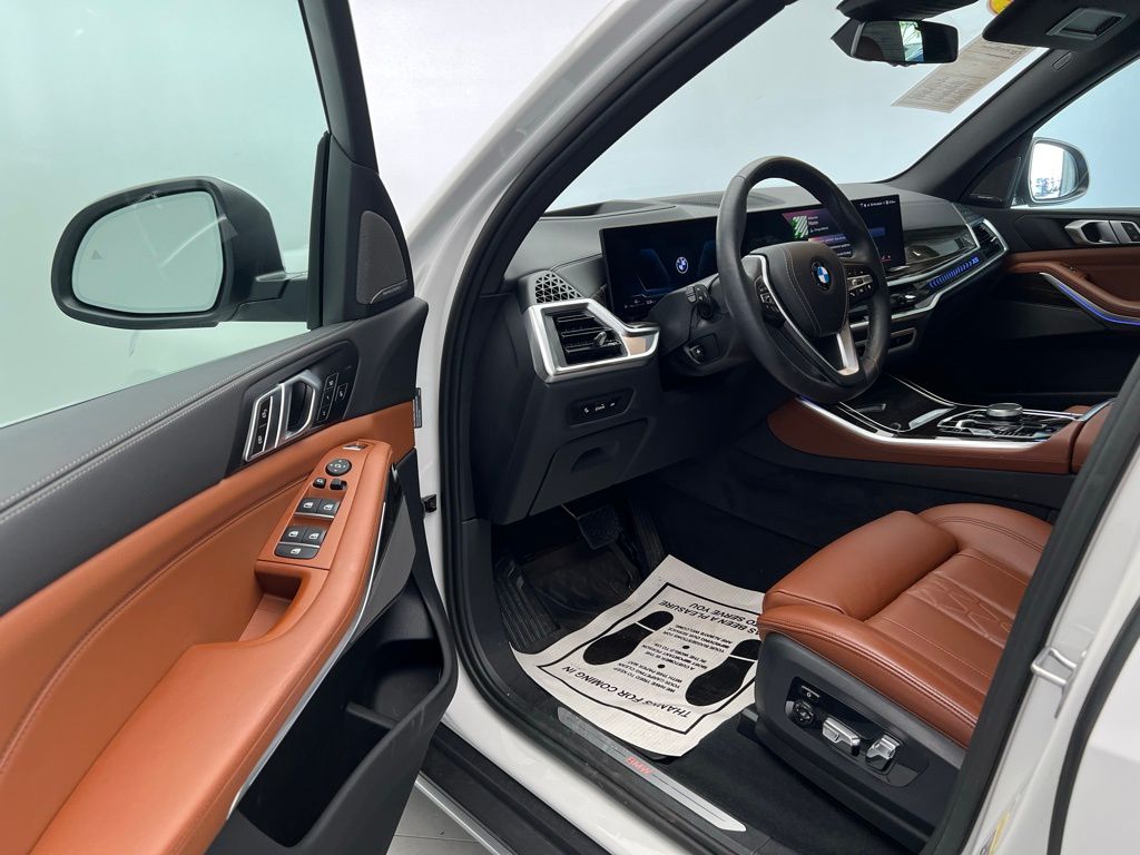 Thumbnail: 2024 BMW X5 - 22