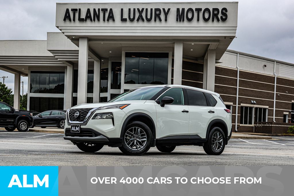 Used 2023 White Nissan S image 2