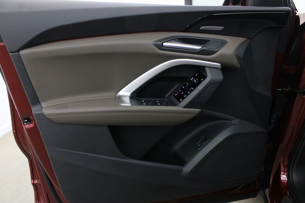 new 2025 Audi Q5 car, priced at $62,078
