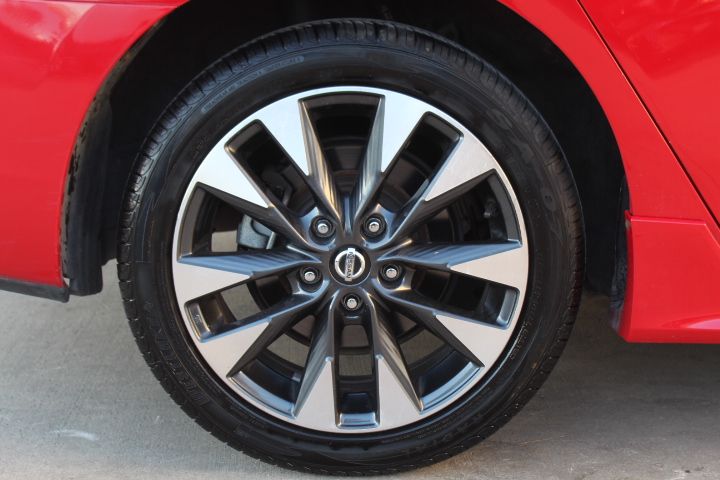 Used Car 2019 Nissan Sentra  Sr For Sale Under $10,000 In Georgetown, Texas