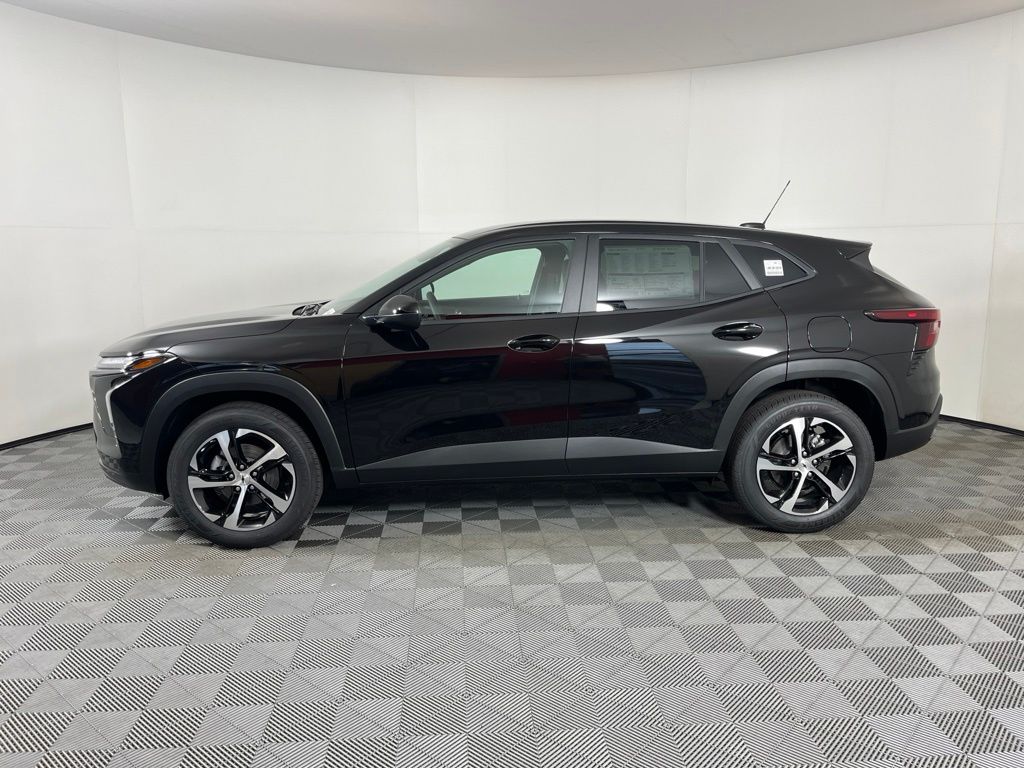 Thumbnail: 2026 Chevrolet Trax - 2