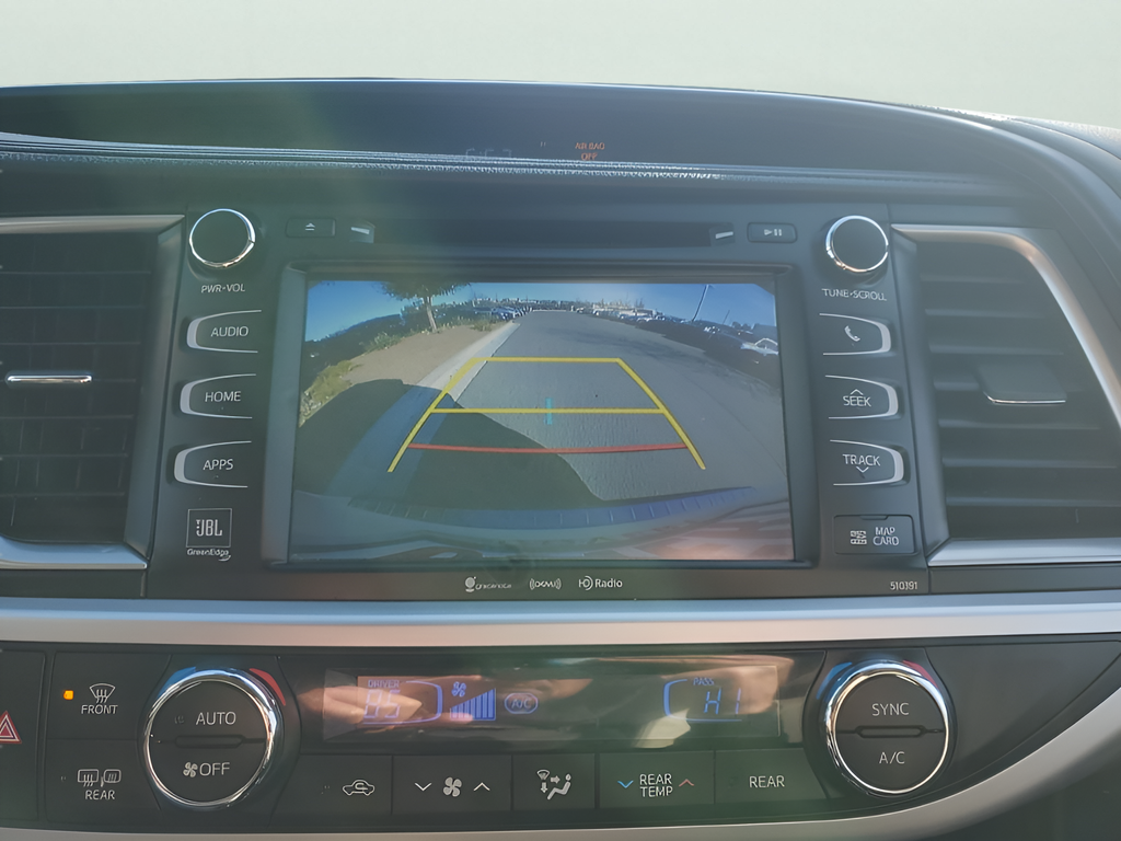 Used Car 2019 Toyota Highlander  Limited For Sale Under $30,000 In Austin, Texas