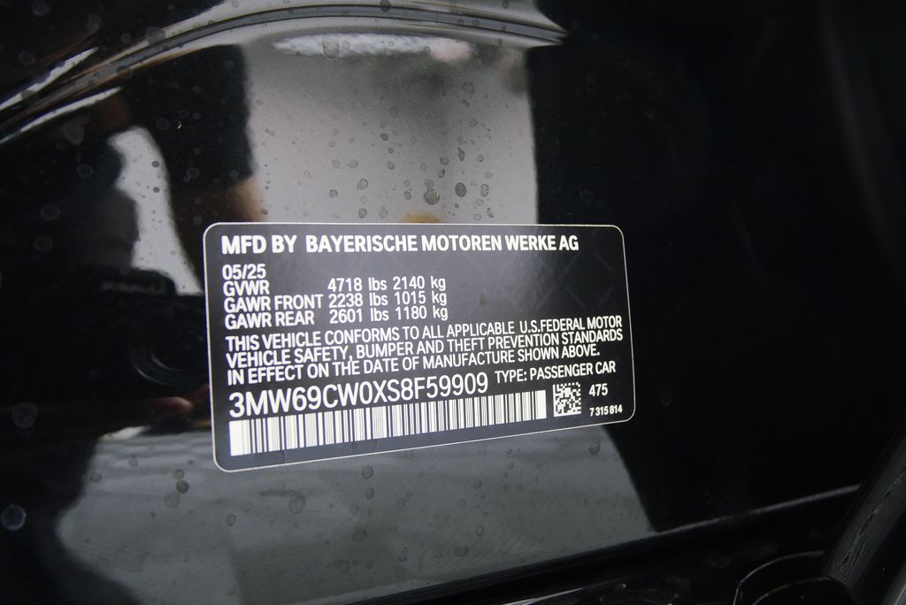 2025 BMW 3 Series 330i 25
