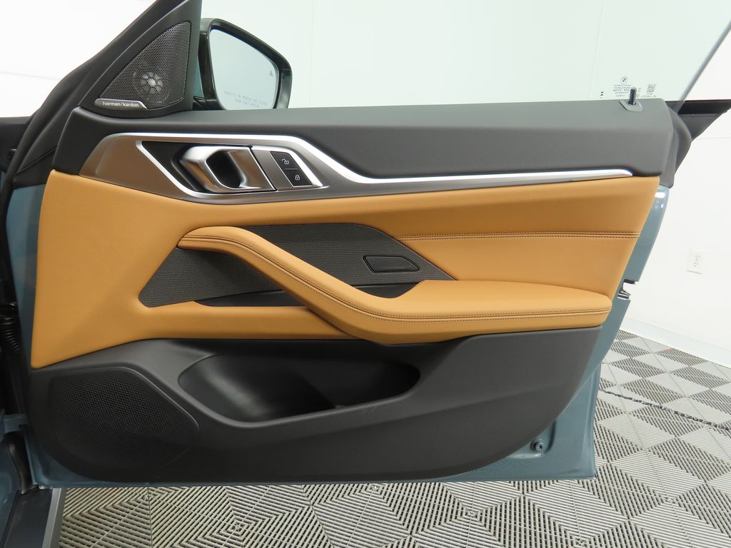 2025 BMW i4 eDrive40 26