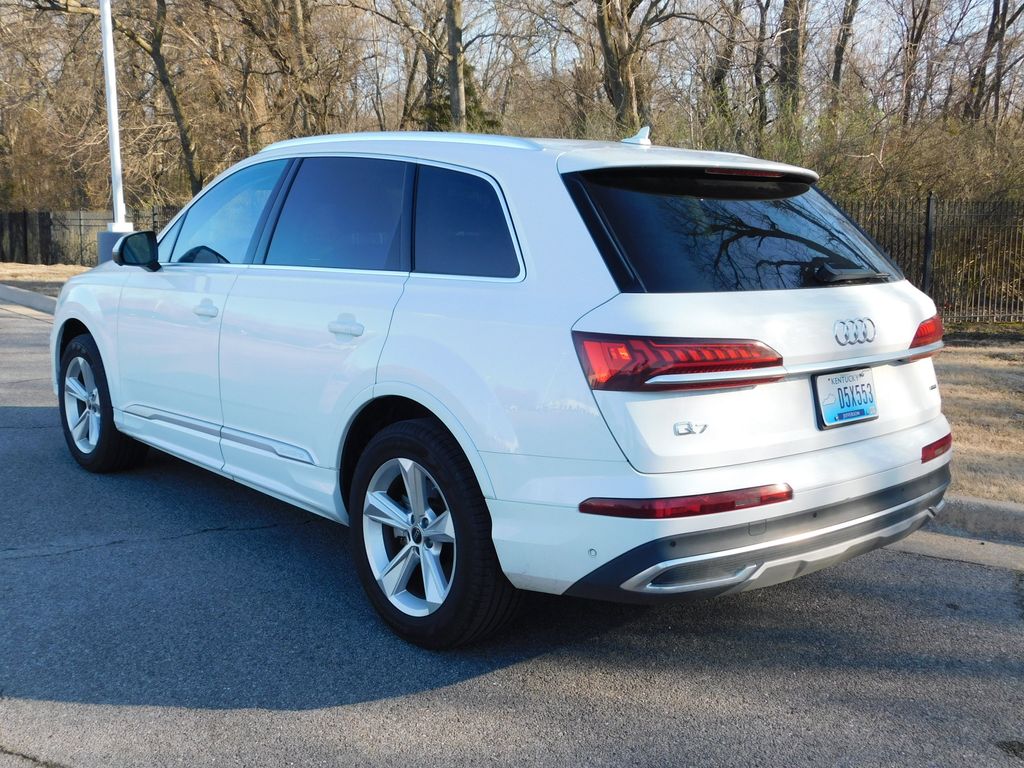 2024 Audi Q7 Premium Plus 10