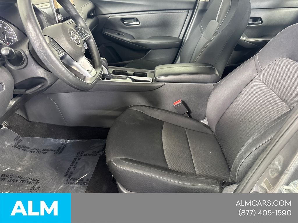Used 2024 Gray Nissan SV image 12
