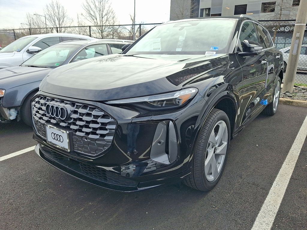 Thumbnail: 2026 Audi Q5 - 1