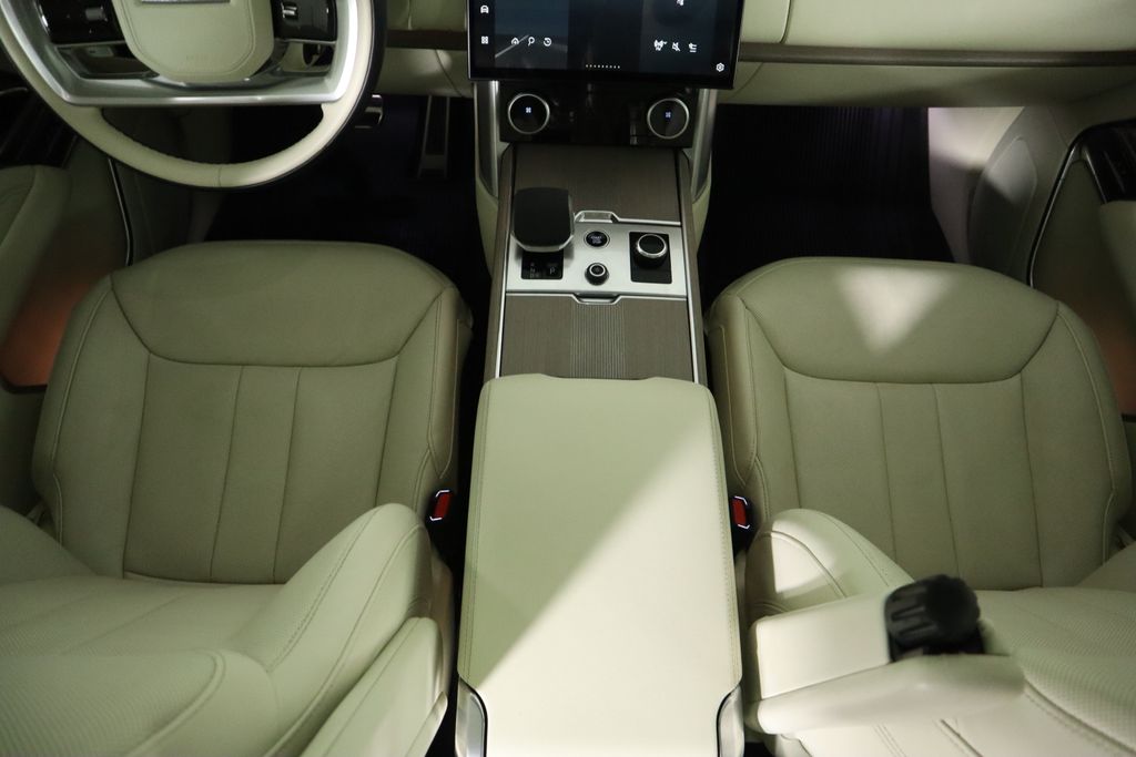 2023 Land Rover Range Rover Autobiography 17