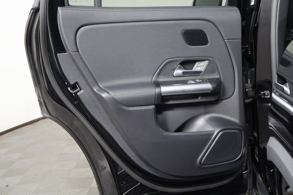 Thumbnail: 2025 Mercedes-Benz GLA - 13