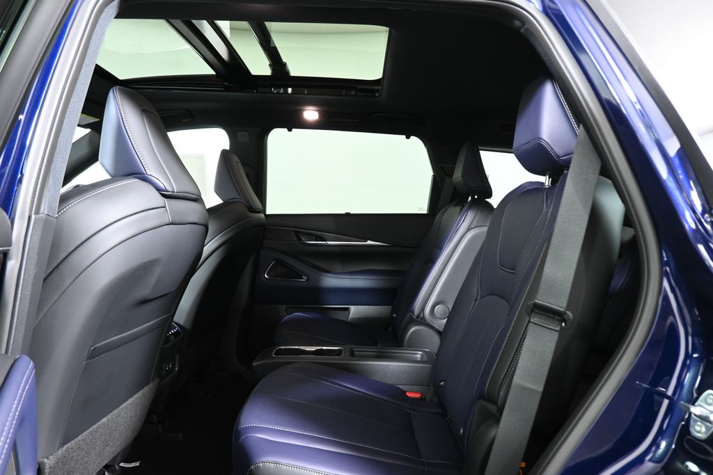 Thumbnail: 2026 INFINITI QX60 - 28