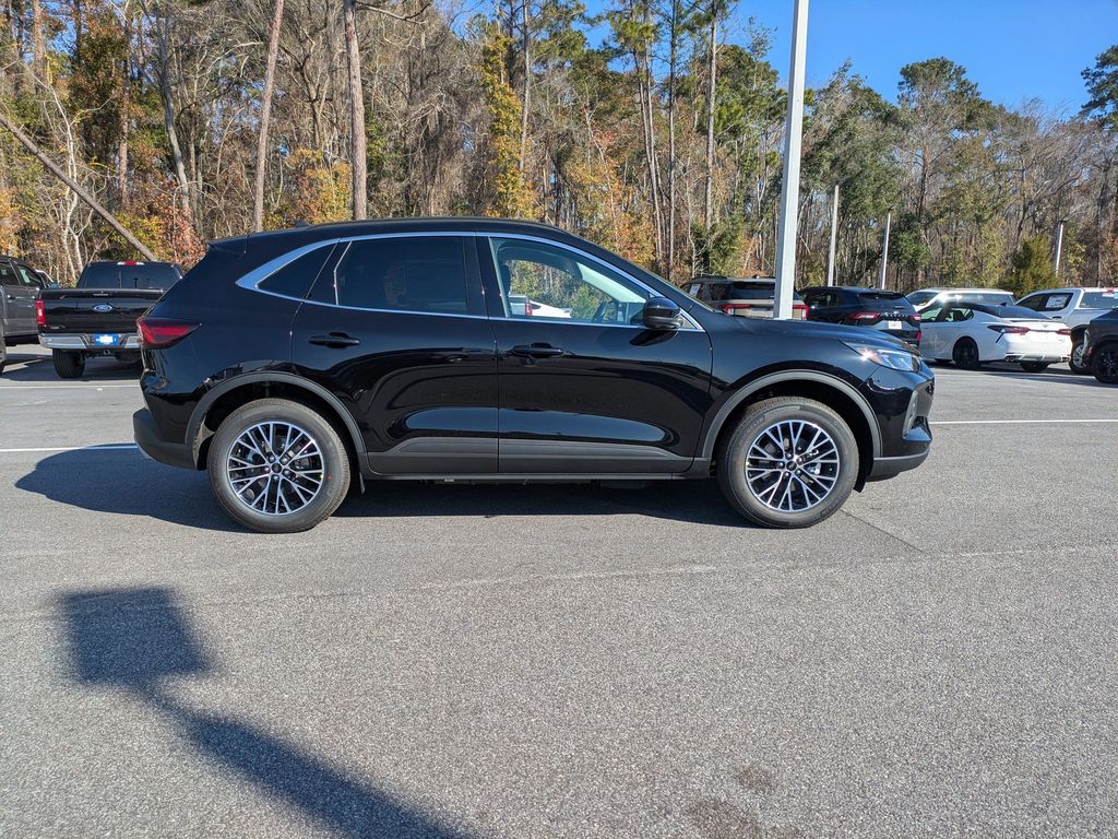 2026 Ford Escape PHEV