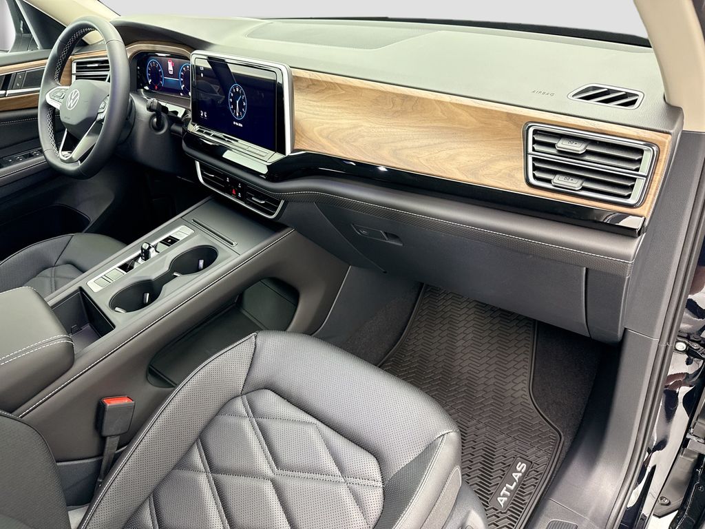 Thumbnail: 2026 Volkswagen Atlas - 15