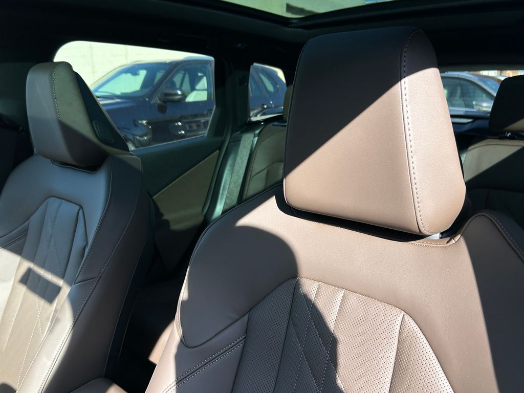 Thumbnail: 2026 BMW X3 - 14