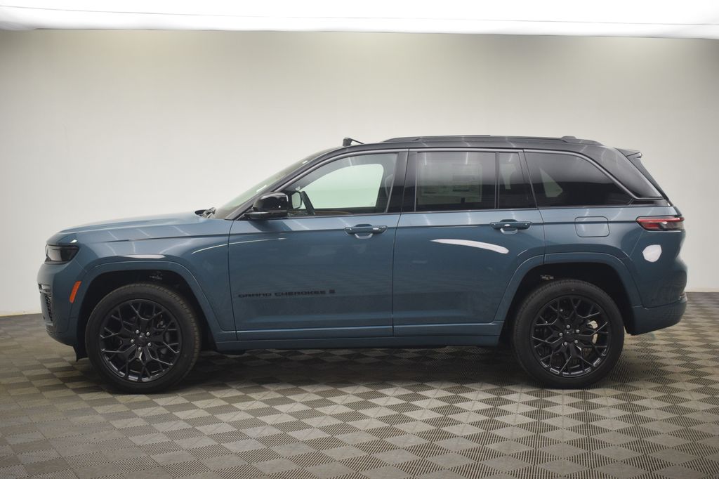 new 2026 Jeep Grand Cherokee car, priced at $59,966