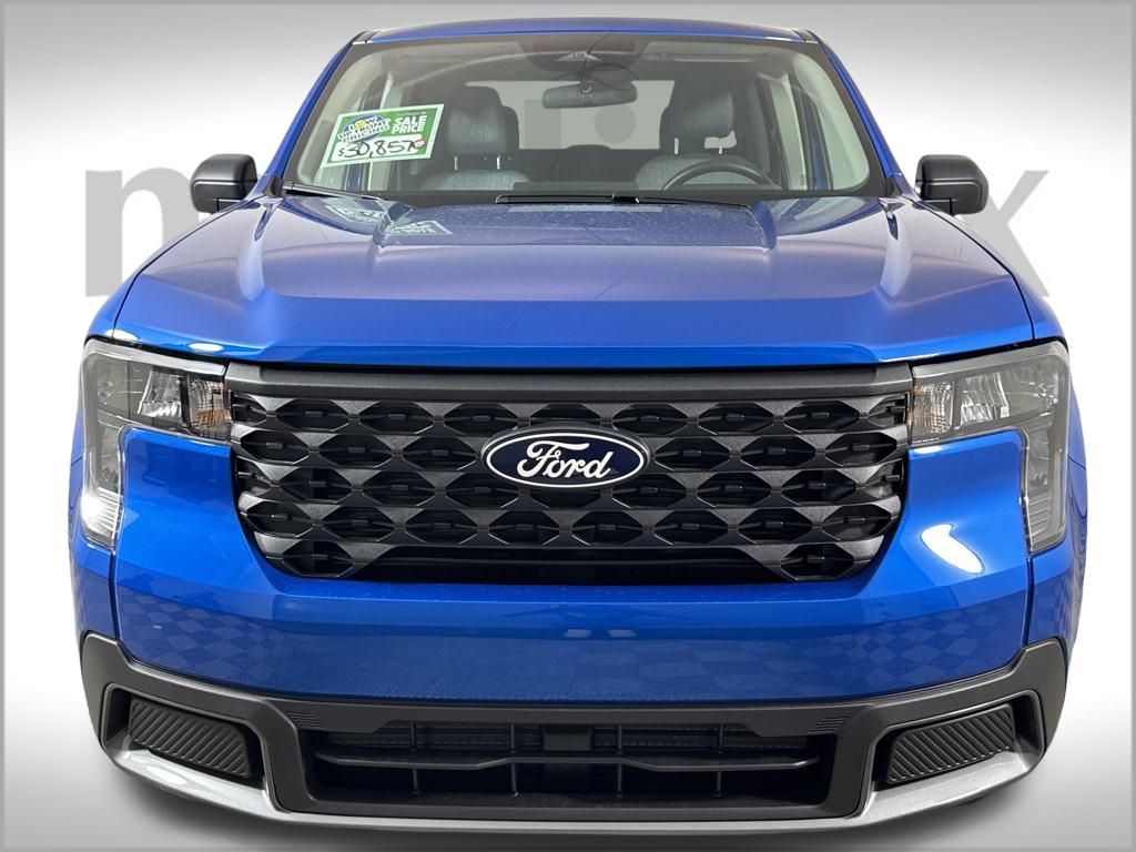 2025 Ford Maverick XLT photo 8