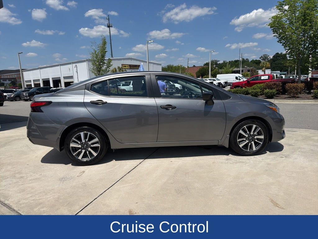 2024 Nissan Versa 1.6 S