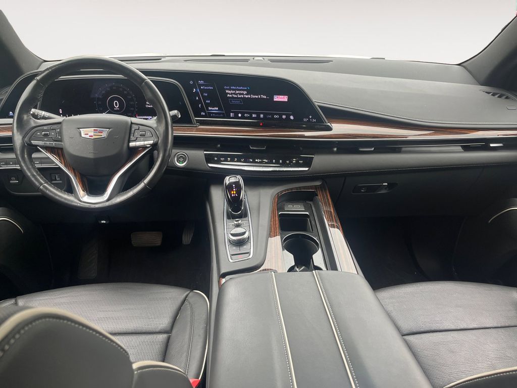 2022 Cadillac Escalade Premium Luxury 10