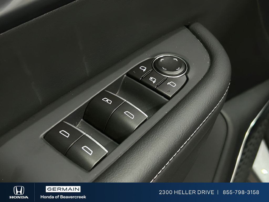 Used 2026 Gray Buick Avenir image 13