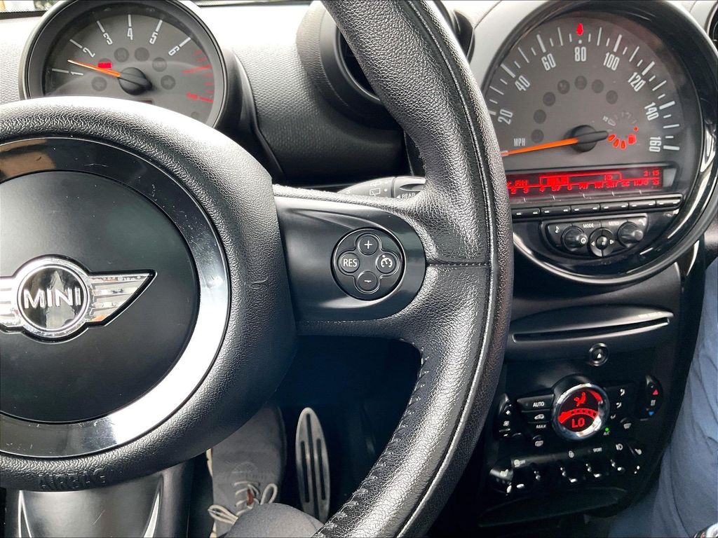 2015 MINI Cooper S Countryman — photo 23