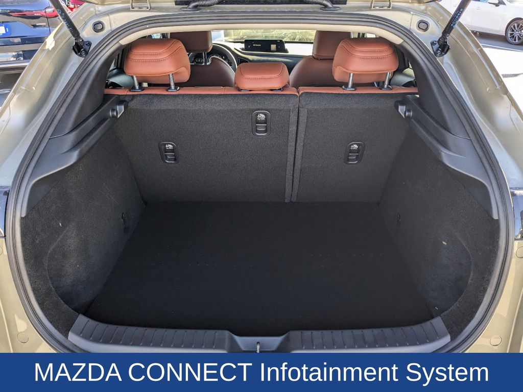 2025 Mazda CX-30 2.5 Carbon Turbo
