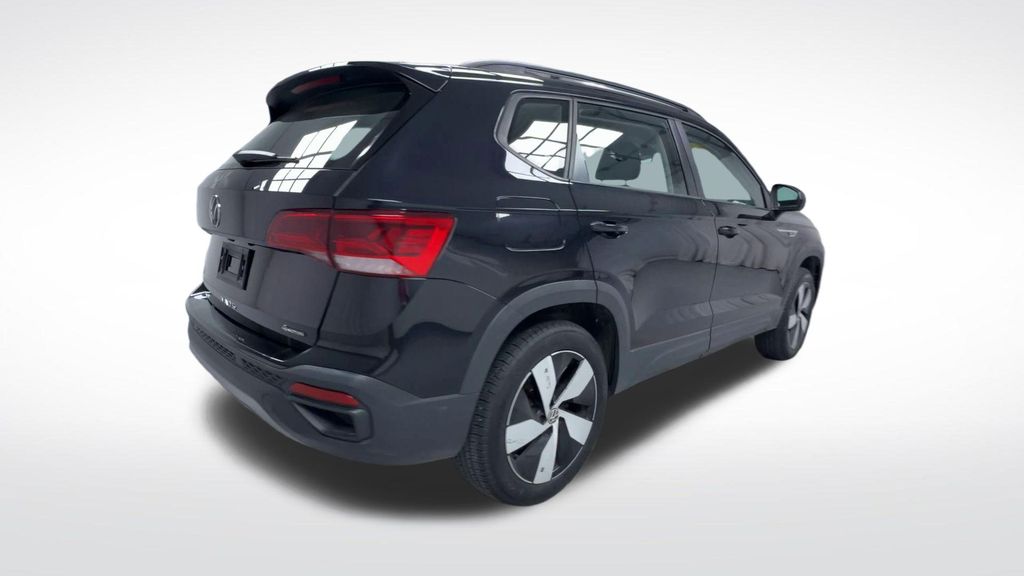 Used 2024 Volkswagen Taos SUV