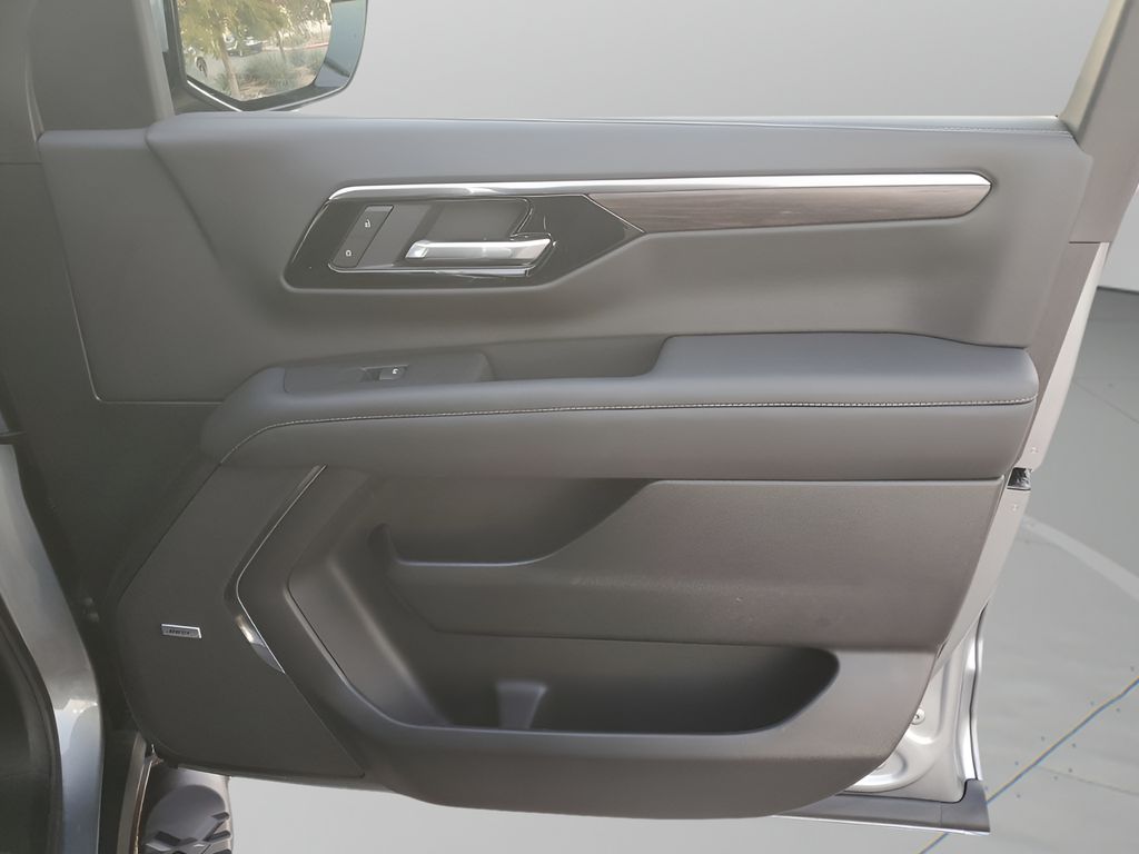 Used Car 2025 Chevrolet Tahoe  Z71 For Sale Under $70,000 In Austin, Texas