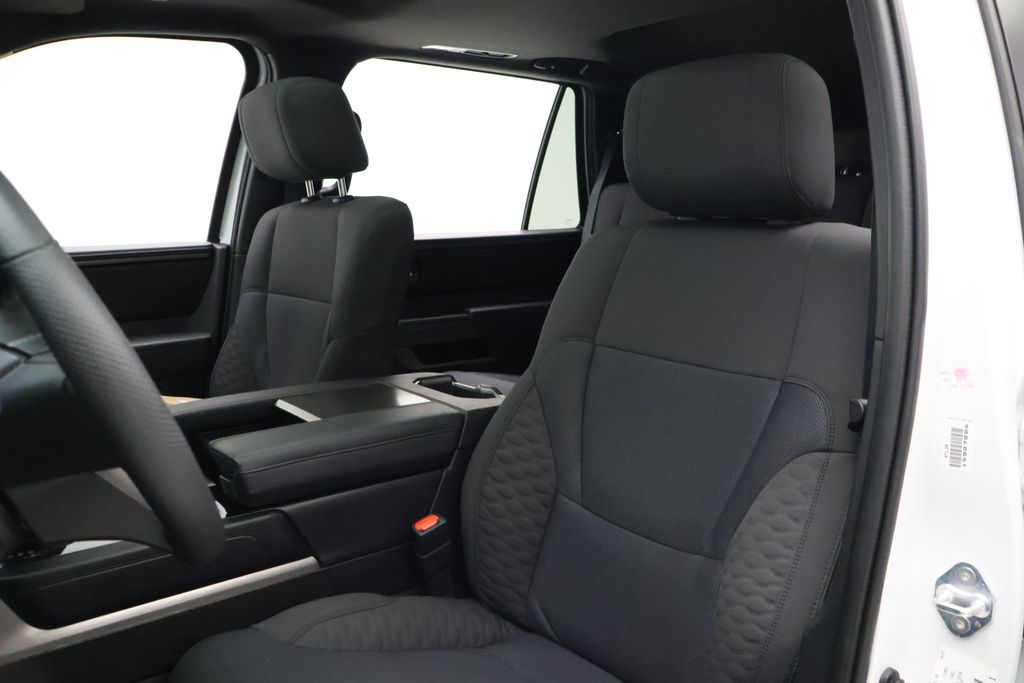 Thumbnail: 2025 Toyota Sequoia - 13