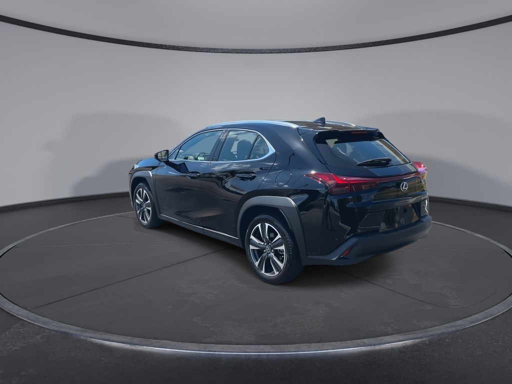 Thumbnail: 2024 Lexus UX - 6