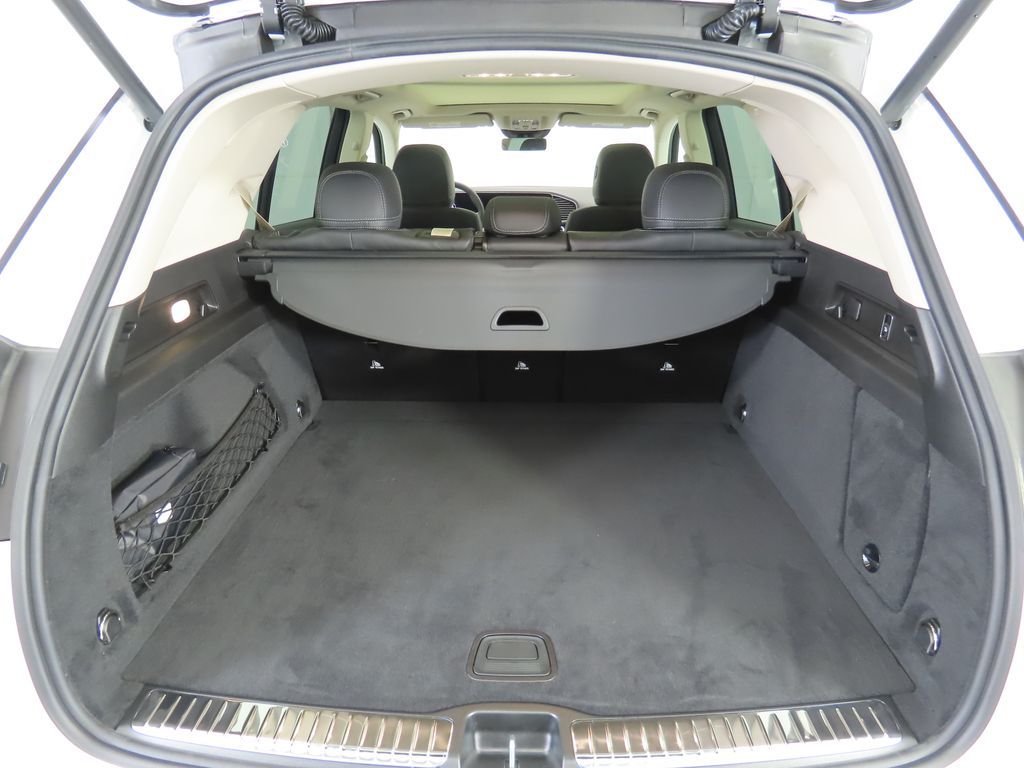 Thumbnail: 2026 Mercedes-Benz GLE - 28