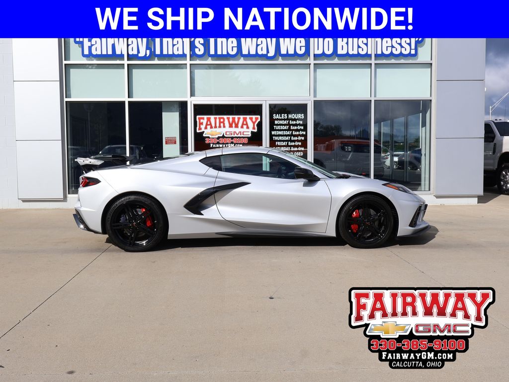 Blade Silver Metallic 2026 Chevrolet Corvette Coupe Rear-Wheel Drive 8-Speed Dual Clutch