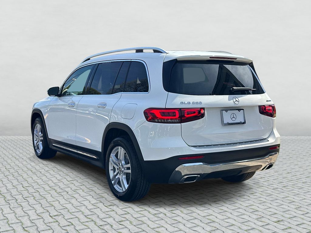 Thumbnail: 2022 Mercedes-Benz GLB - 15