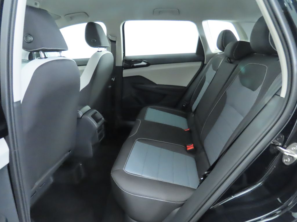 Thumbnail: 2025 Volkswagen Taos - 22