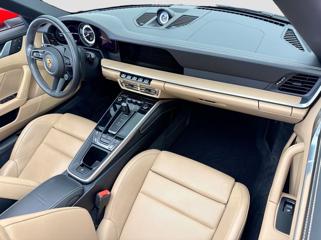 Thumbnail: 2022 Porsche 911 - 24