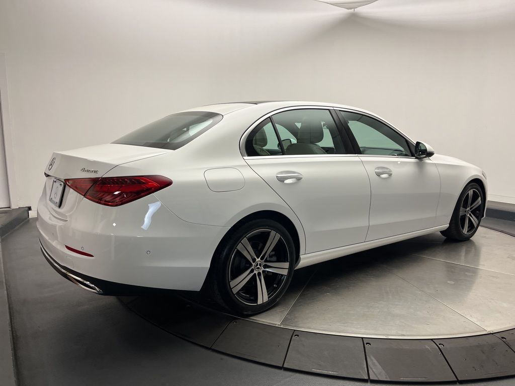 Thumbnail: 2025 Mercedes-Benz C-Class - 7