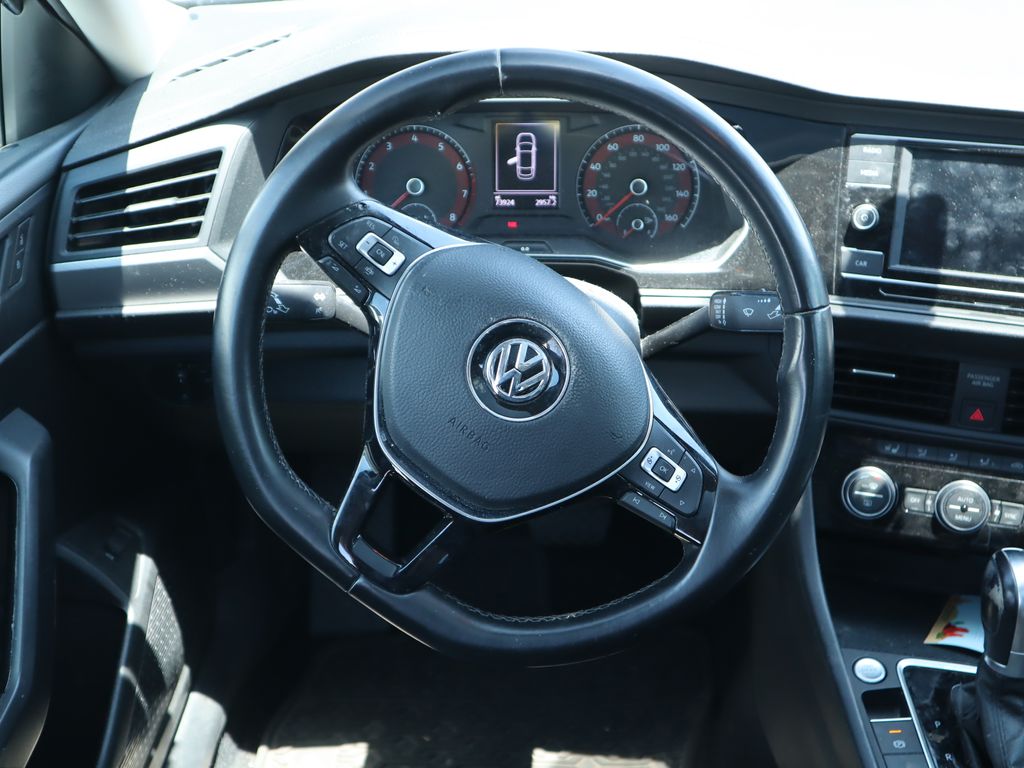 2019 Volkswagen Jetta SE 6
