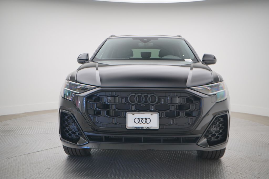 2025 Audi Q8  5