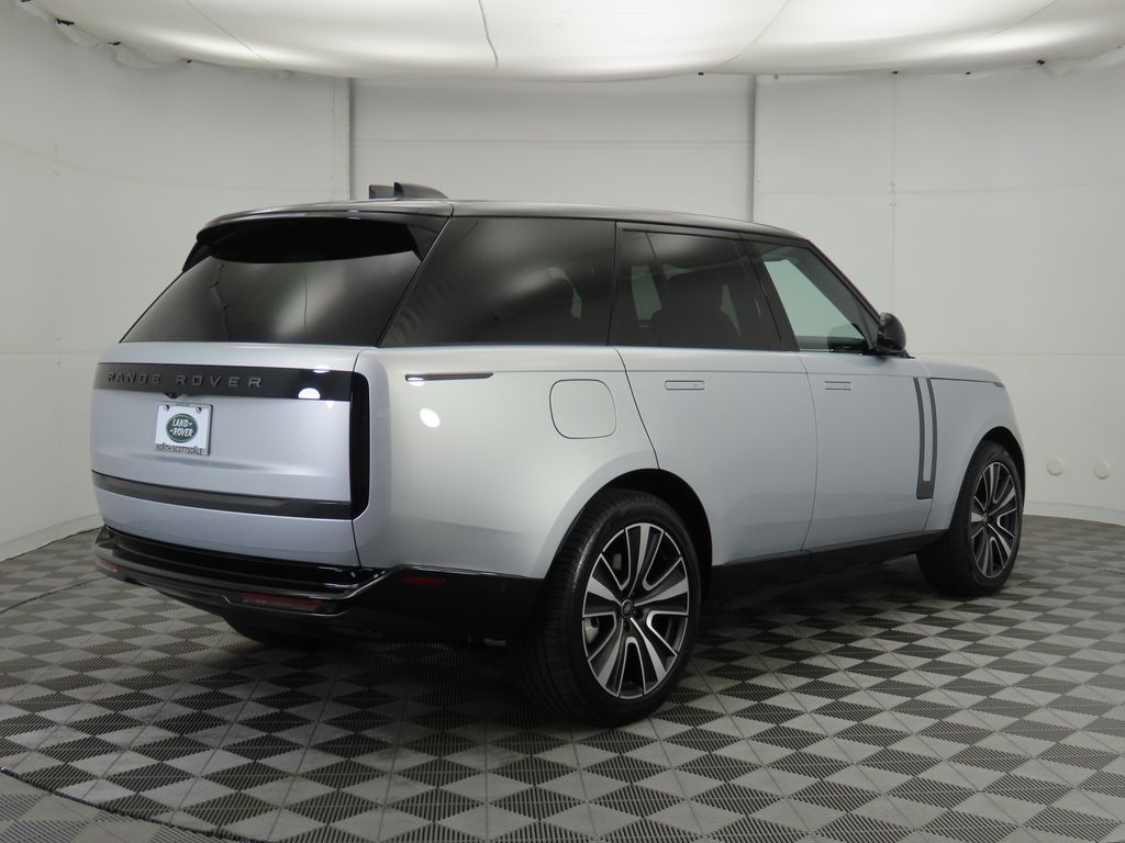Thumbnail: 2025 Land Rover Range Rover - 5