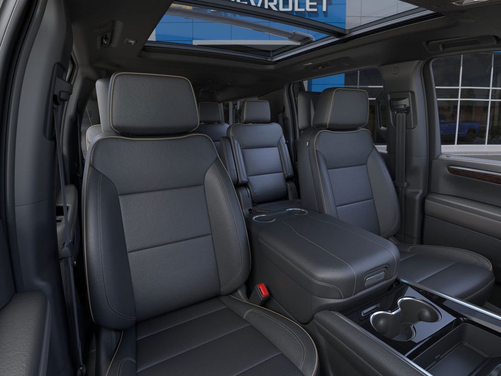 2025 Chevrolet Suburban Premier 16