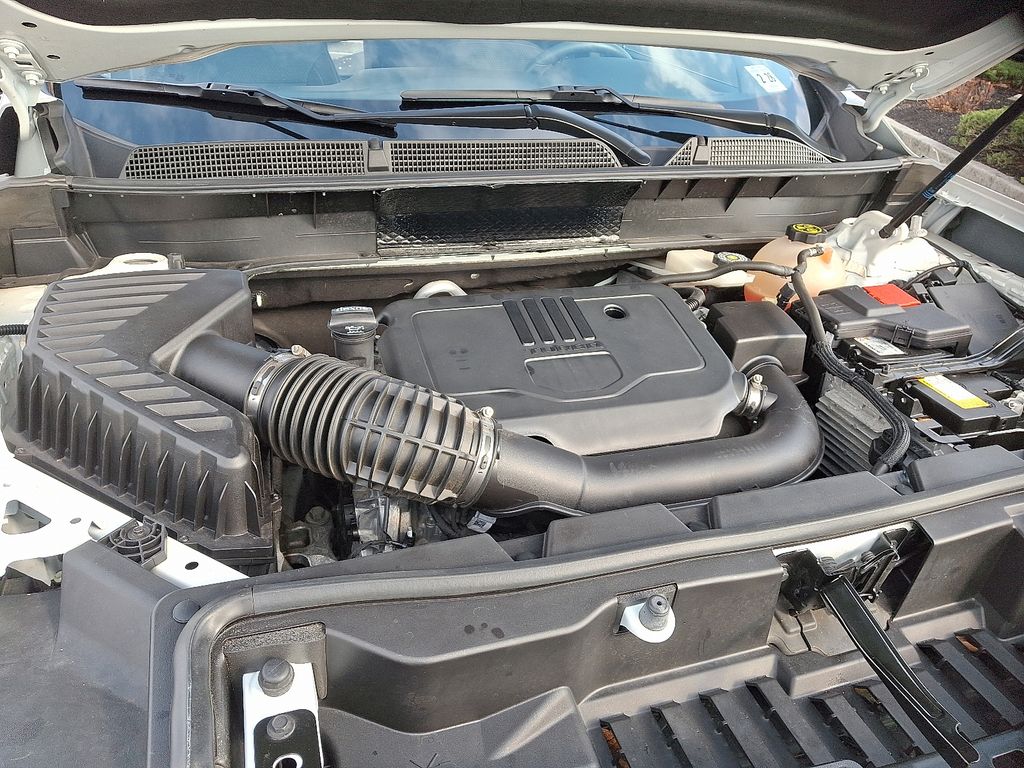 Thumbnail: 2023 GMC Acadia - 29