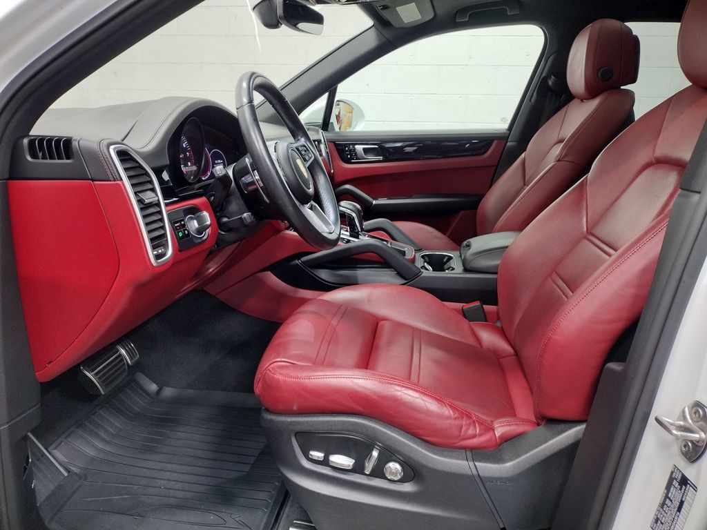 2019 Porsche Cayenne S