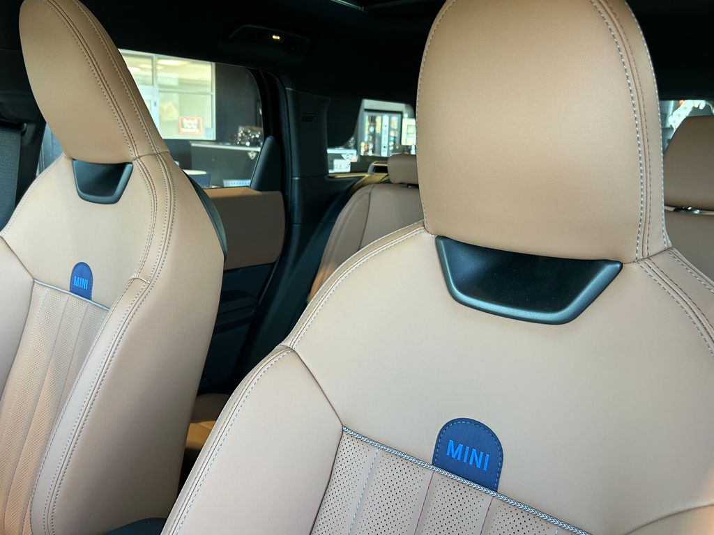 Thumbnail: 2026 MINI Cooper Countryman - 14