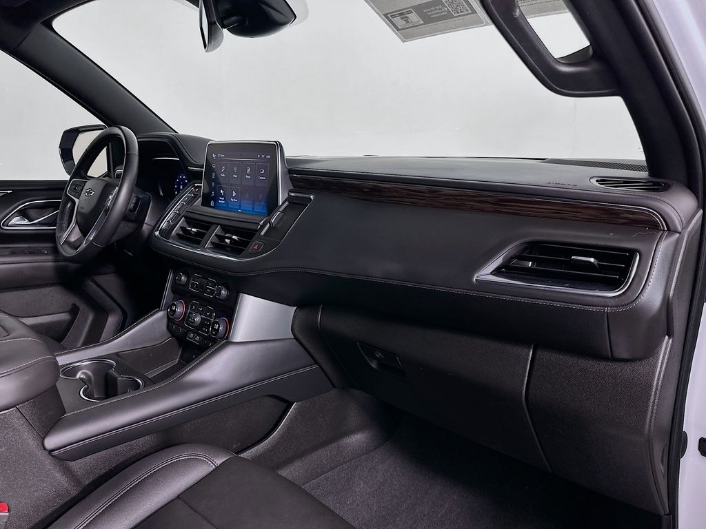 Thumbnail: 2023 Chevrolet Tahoe - 30