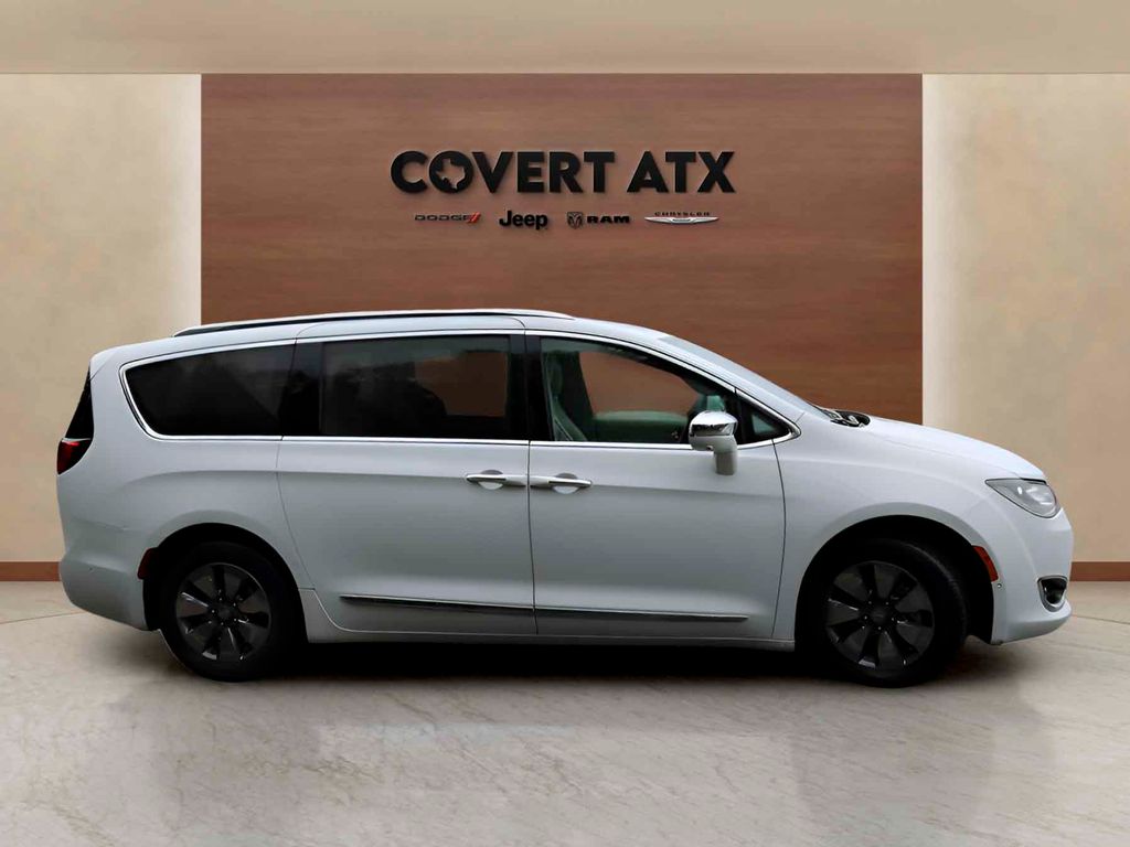 Used Car 2018 Chrysler Pacifica Hybrid  Limited For Sale Under $20,000 In Austin, Texas